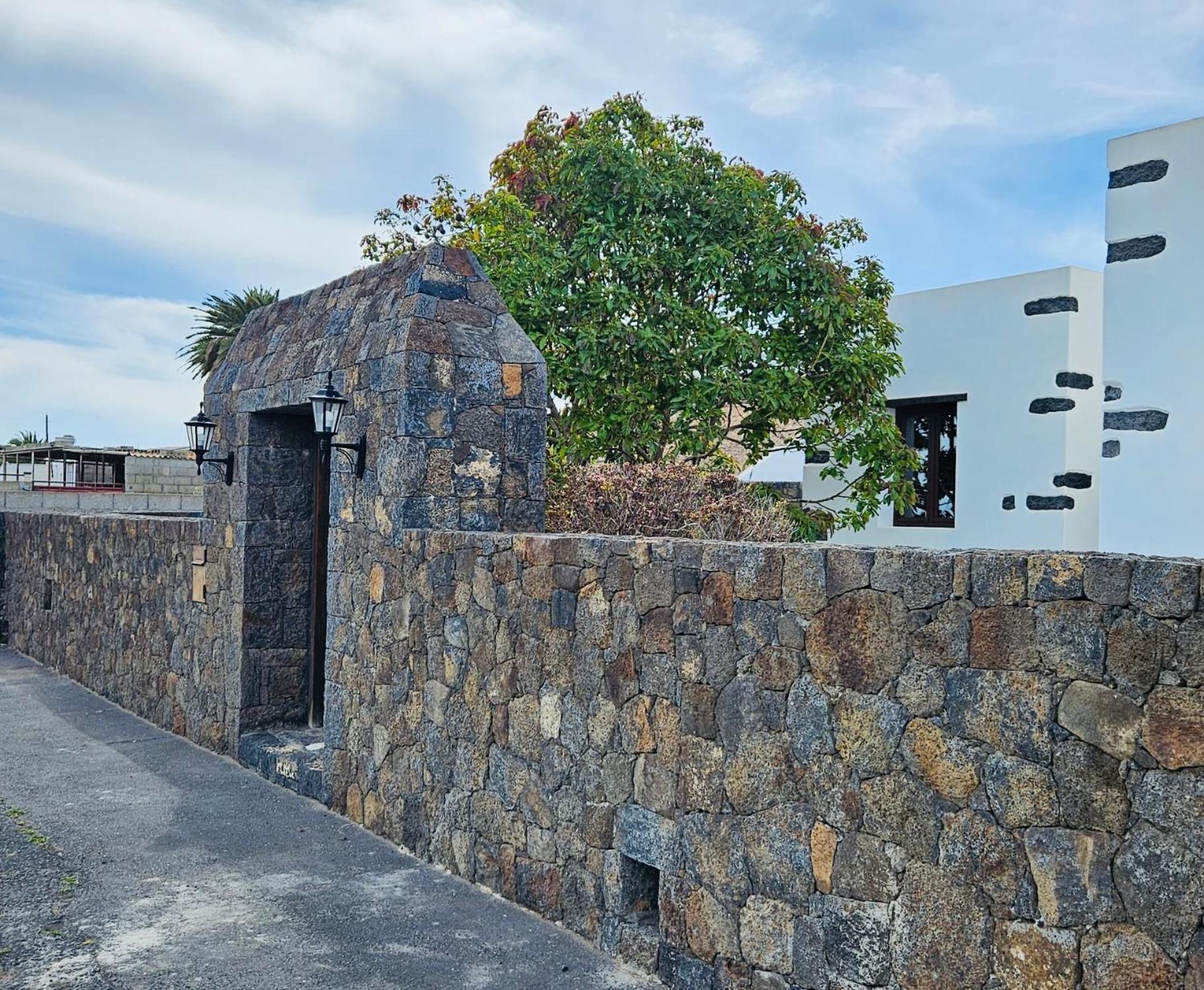 Casa Celi Teguise (Lanzarote) Exterior foto